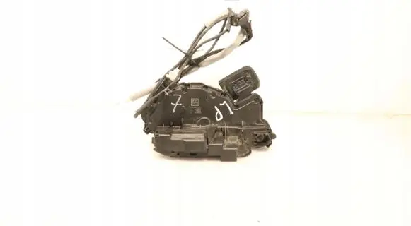 Seat Ateca Front door lock B5-5TB837015
