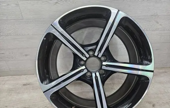 R19 alloy rim