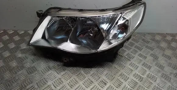 Subaru Forester SH Headlight/headlamp