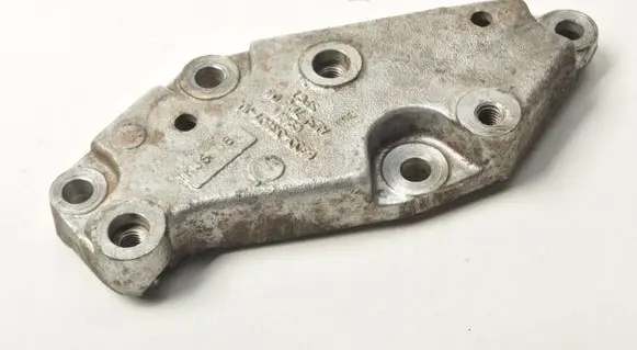 Aston Martin Vantage III Engine mounting bracket 6G333C631AA