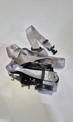 Volvo XC90 Front seatbelt 636198700D