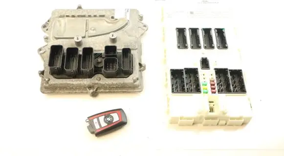 BMW 3 F30 F35 F31 Engine ECU kit and lock set 8626472 12148626472 9348359