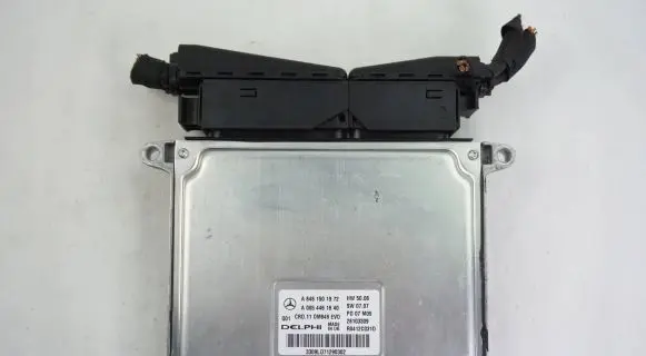 Mercedes-Benz C W204 Engine control unit/module A6461501972 A0054461640 28103309