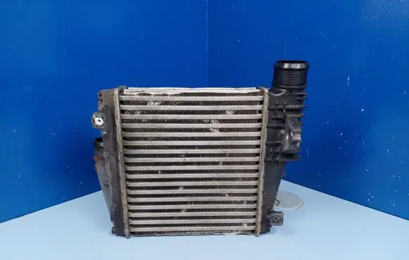 Peugeot 308 Intercooler radiator 9675627980 P9675627980