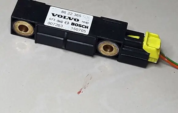 Volvo S60 Airbag deployment crash/impact sensor 8622365