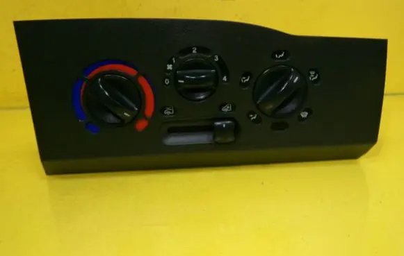 Iveco Daily 35 - 40.10 Climate control unit 123842800 B837