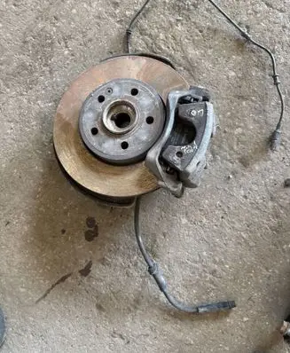 Mercedes-Benz B W246 W242 Front wheel hub spindle knuckle