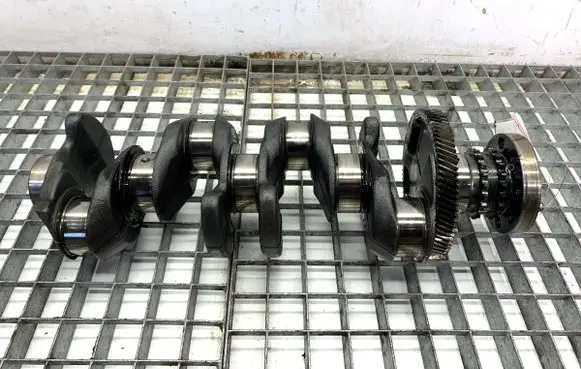 BMW 3 GT F34 Crankshaft 7797975