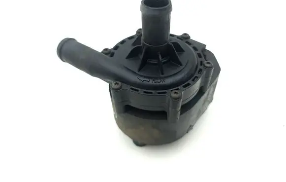 Tesla Model S Electric auxiliary coolant/water pump