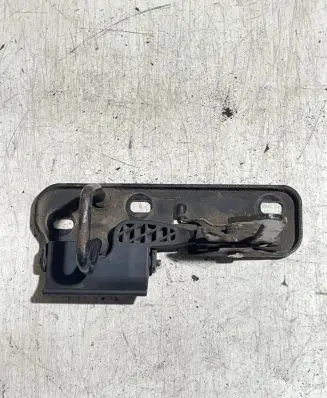 Volkswagen Golf V Engine bonnet/hood lock/latch loop/hook 1K0823480