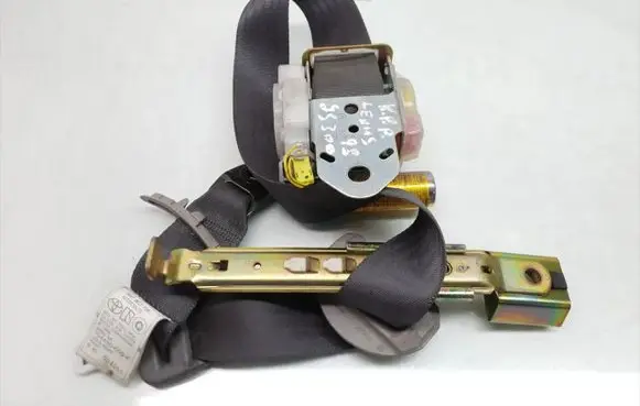 Lexus GS 300 400 430 Front seatbelt 7G4490-009-P