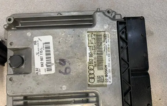 Audi A4 S4 B8 8K Engine control unit/module 8k2907115l
