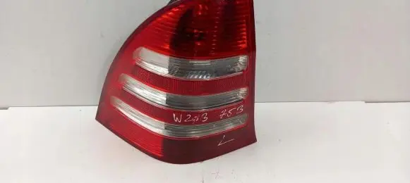 Mercedes-Benz C W203 Rear/tail lights