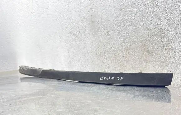 Opel Corsa D Front bumper lip 13179946 75498858