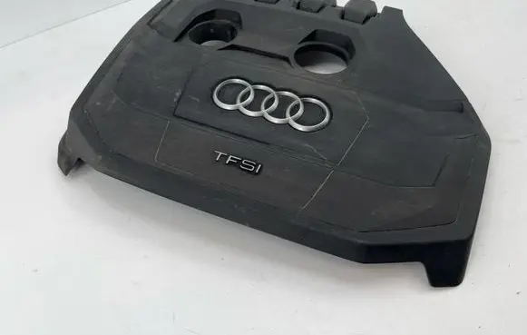 Audi A3 S3 8V Engine cover (trim) 05E103925A