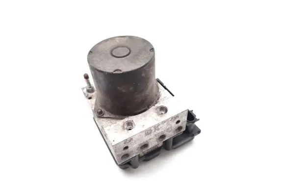 Toyota Avensis T270 ABS Pump 44540-05120 0265251999 0265951833