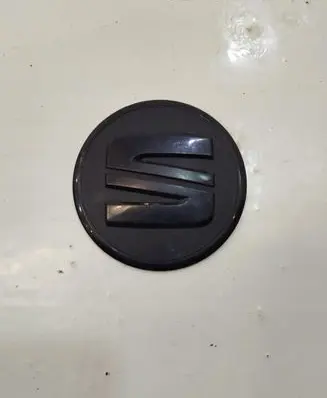 Seat Leon (5F) Manufacturer badge logo/emblem 