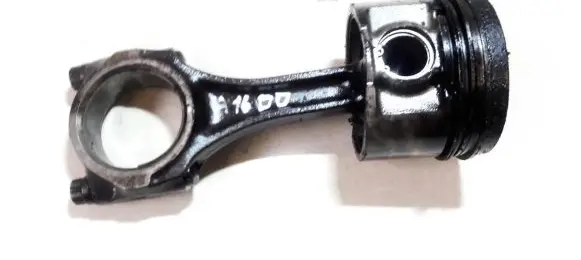 Ford Maverick Piston with connecting rod