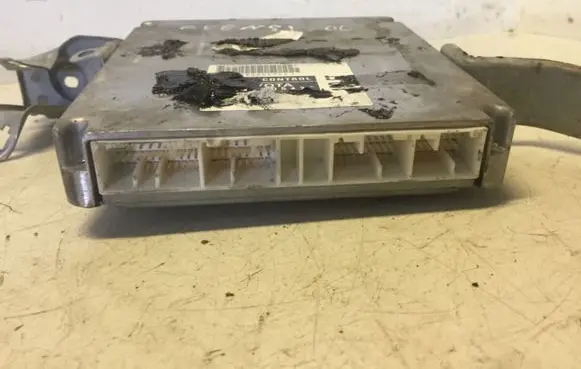 Toyota Avensis T220 Engine control unit/module