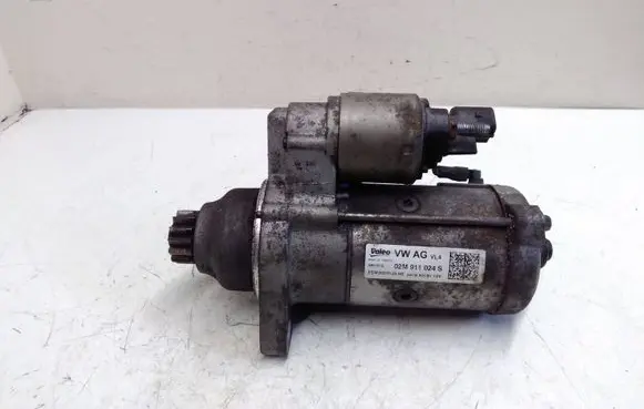 Volkswagen PASSAT B8 Starter motor 02M911024S