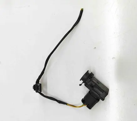 BMW 3 G20 G21 Air quality sensor 6833647