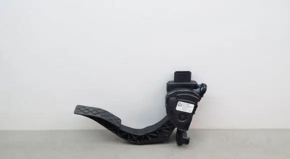 Audi A5 Sportback 8TA Accelerator throttle pedal 8K1723523A