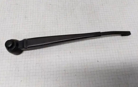 Mercedes-Benz C AMG W203 Rear wiper blade arm A2038201544