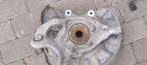 Mercedes-Benz E W212 Rear wheel hub