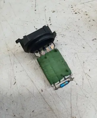 Smart ForFour I Heater blower motor/fan resistor 2R15K