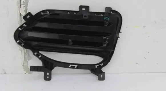 Hyundai i30 Front bumper lower grill 86563S0000