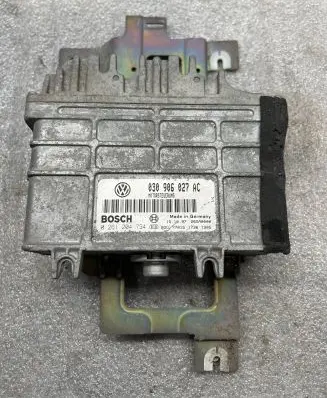 Volkswagen Polo Engine control unit/module 030906027AC