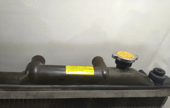 Subaru Legacy Coolant radiator 24666AA610 45119AG080