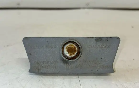 Opel Insignia A Battery bracket 09115187