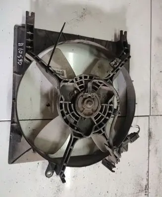 Mitsubishi Colt Radiator cooling fan shroud 