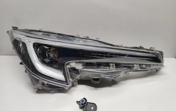 Toyota Corolla E210 E21 Headlight/headlamp 8111012N70