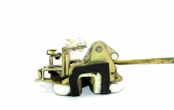 Mazda 626 Front door lock 