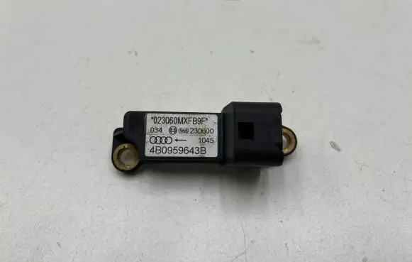 Audi A6 S6 C5 4B Airbag deployment crash/impact sensor 4B0959643B 230600 023060MXEB9F