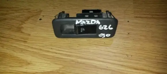 Mazda 626 Electric window control switch