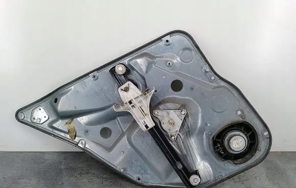 Seat Ibiza III (6L) Rear door window regulator with motor 
