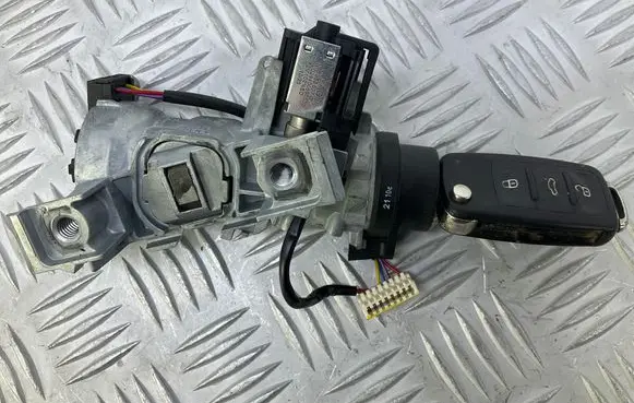 Volkswagen Golf Plus Ignition lock 1K0905851B 1K0953527C 1K0905865A