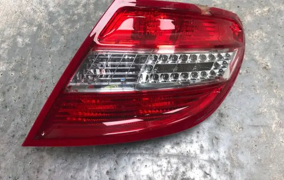 Mercedes-Benz C W204 Rear/tail lights 2048202064