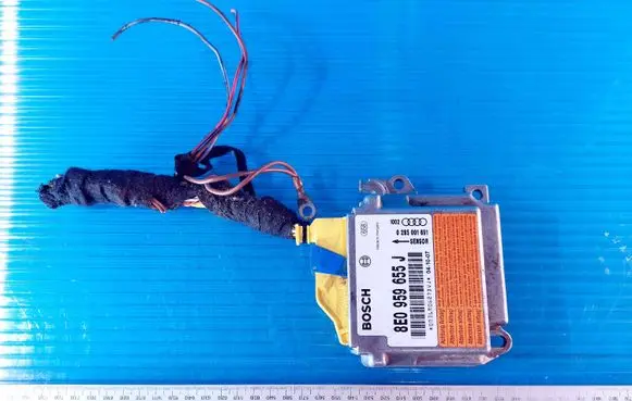 Audi A4 S4 B6 8E 8H Airbag control unit/module 8E0959655J