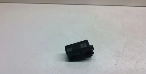Audi A6 S6 C7 4G Keyless (KESSY) go control unit/module 4H0909131