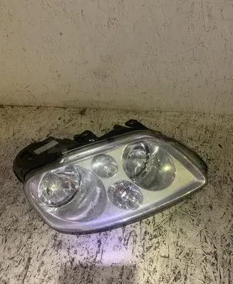 Volkswagen Touran I Headlight/headlamp