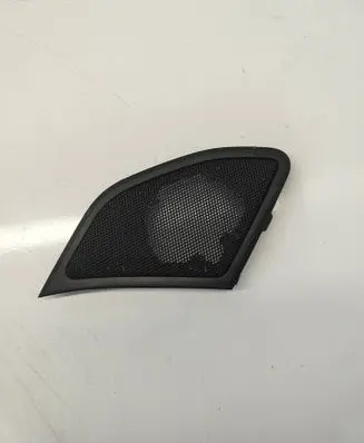 Ram 1500 Front door speaker cover trim 6TZ92TRMAA 6TZ92TX7AA 133932