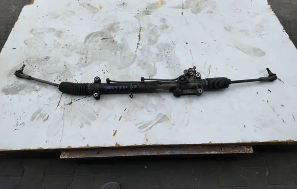Iveco Daily 35.8 - 9 Steering rack