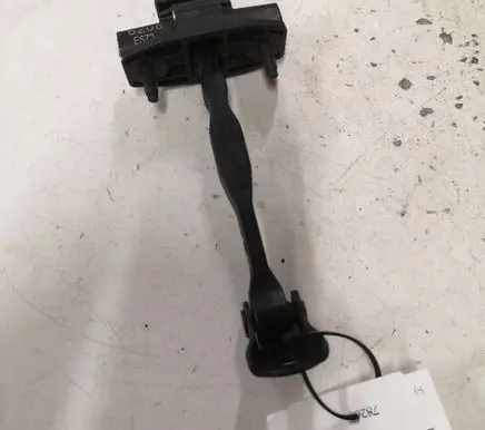 Opel Astra K Front door check strap stopper