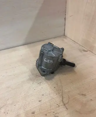 Mercedes-Benz E W212 Vacuum pump A6510900005