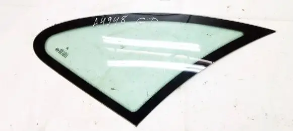 Citroen Xsara Picasso Rear side window