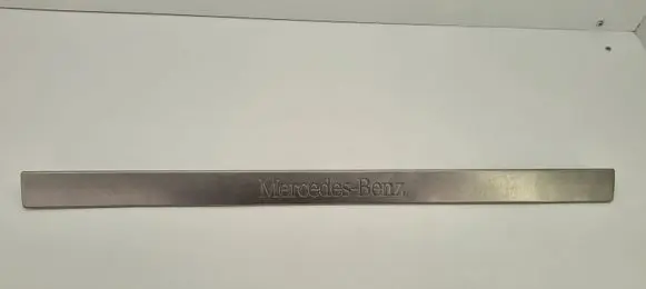 Front sill trim cover